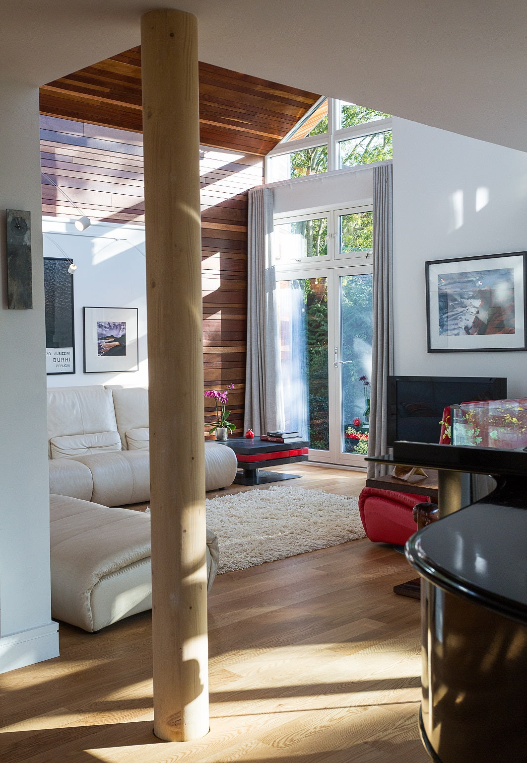 White Clay - Lifestyle