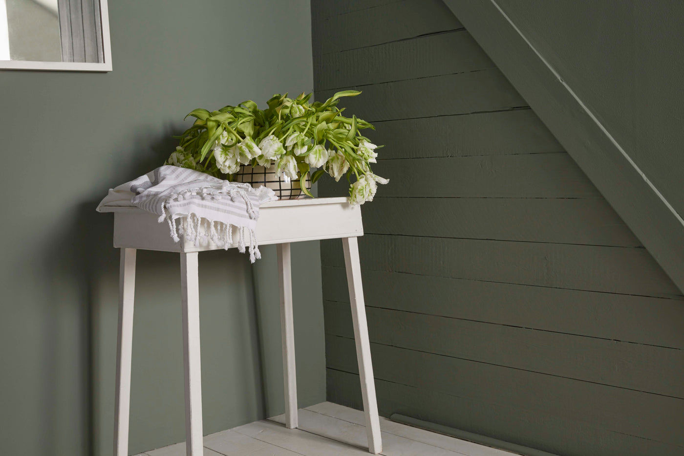 Secret Room - Lifestyle