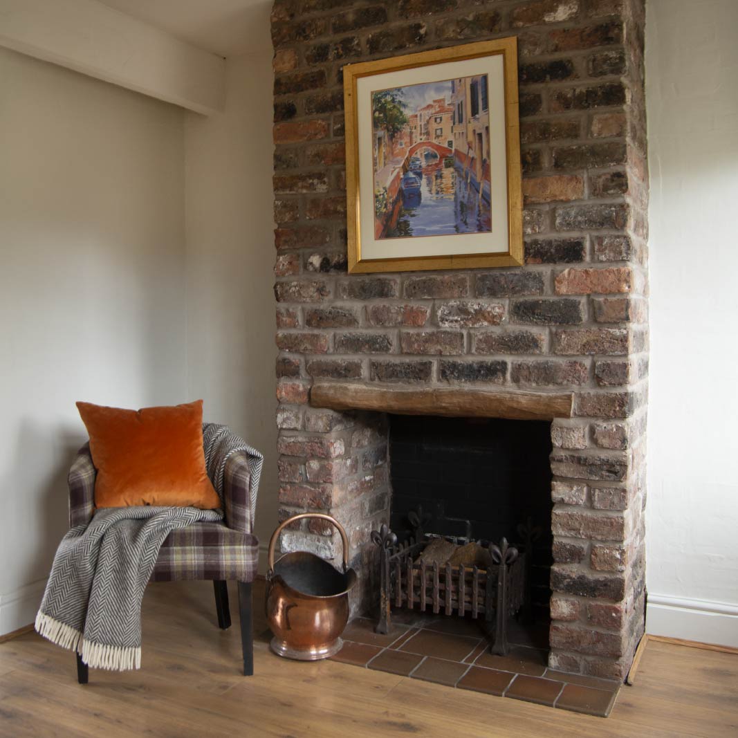 Up Up Away - Eggshell No. 17