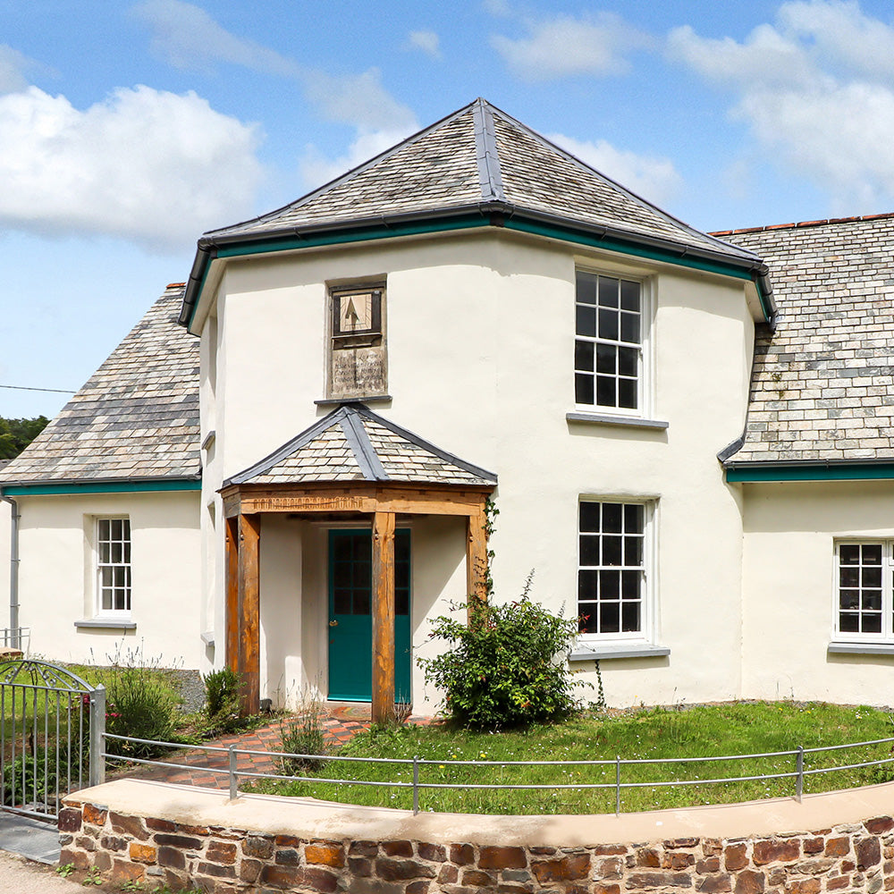 Court Farm Clovelly, Magnolia|Which Earthborn Silicate Primer should I use for breathable masonry paint?
