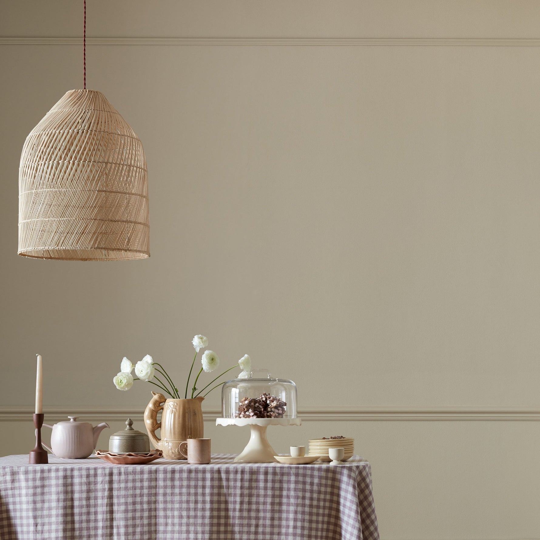 Crocky Road dinning room|||Crocky Road painted in a bathroom with breathable Claypaint.