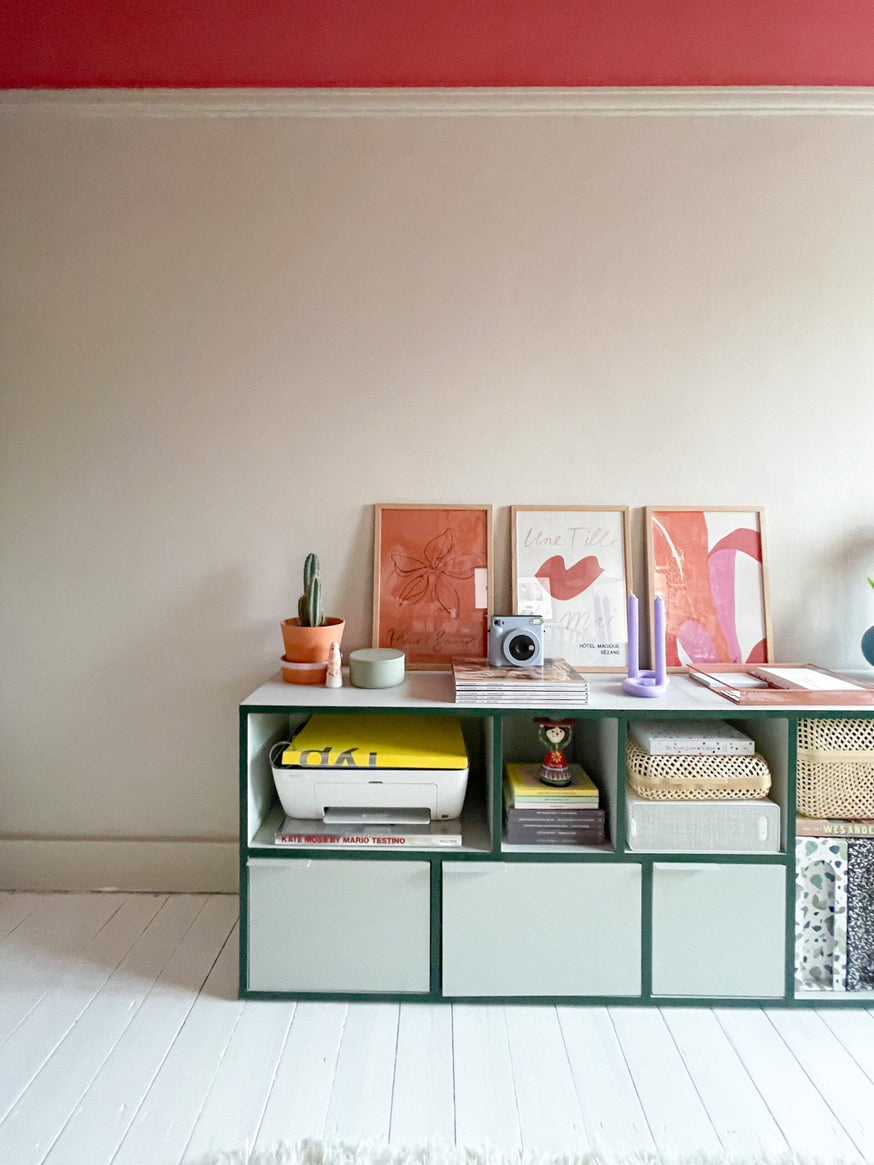 Home office in Donkey Ride and Delilah|Emma Jane Palin's home office.|Real Homes - Emma Jane Palin's home office and pink ceiling.|Emma Jane Palin's home office and pink ceiling.