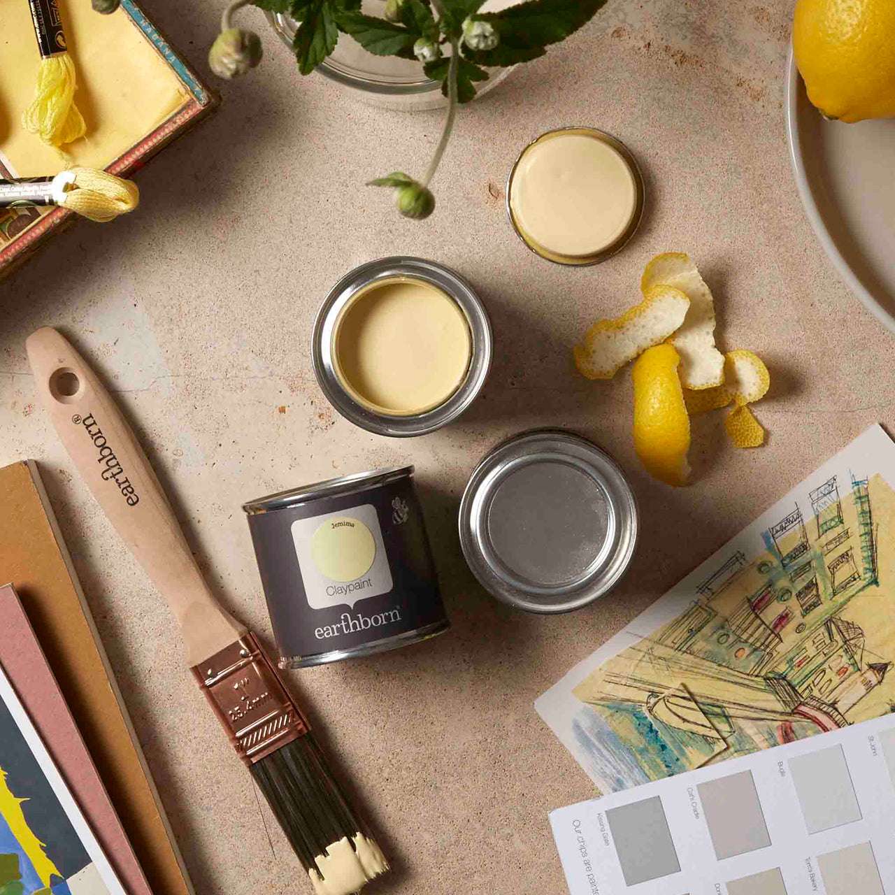 Earthborn paint colour Jemima||Jemima painted wall with flowers in a vase. Eco friendly paint.