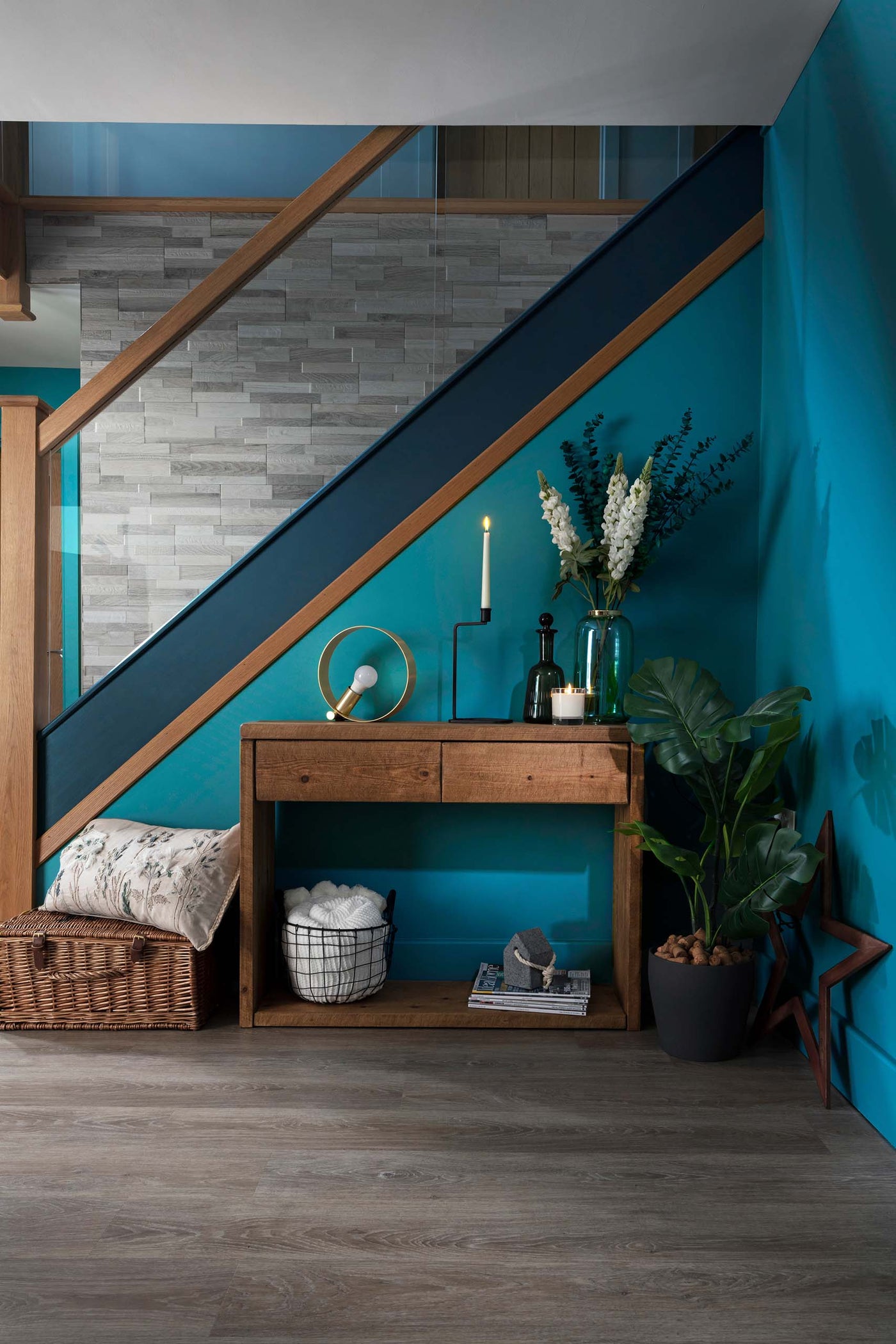 Bobble Hat - Eggshell No. 17