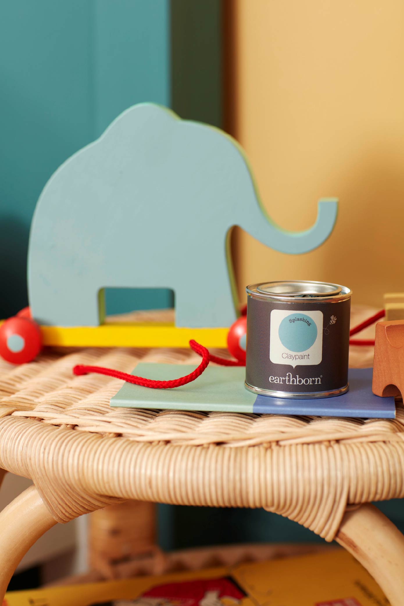 Splashing - Lifestyle