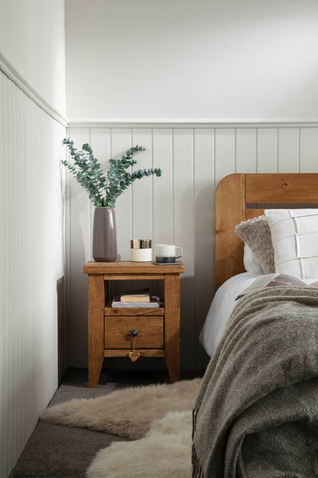 Tom’s Bakery - Eggshell No. 17