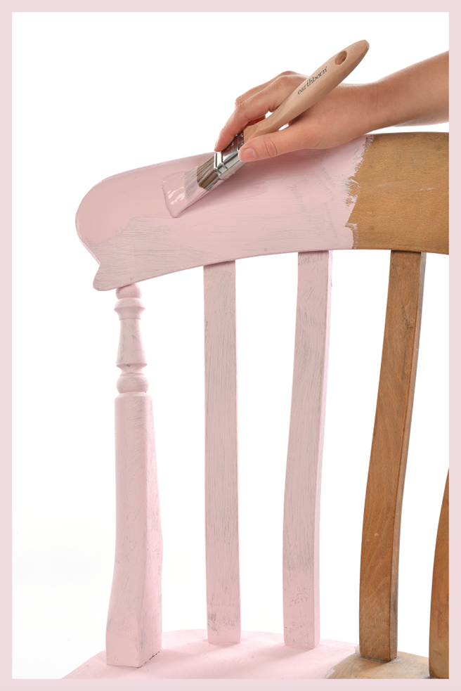 Painting a chair with Eco Chic