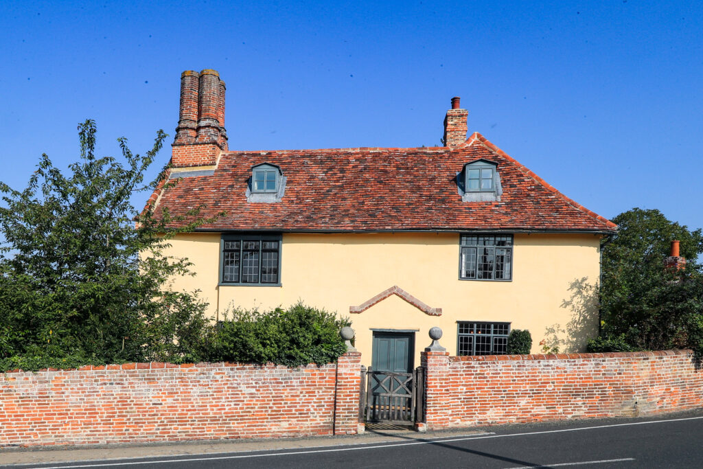 Period property painted in breathable Earthborn Silicate Masonry Paint