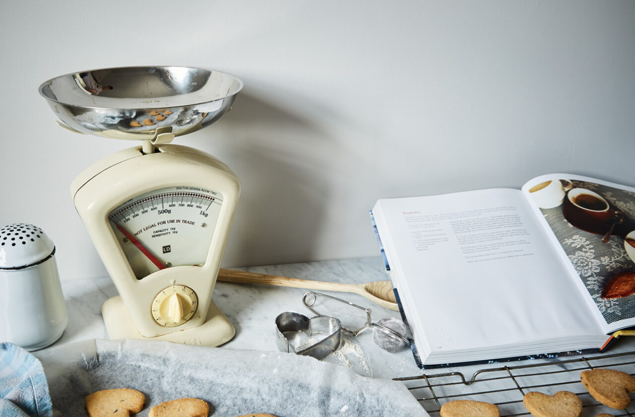 Kitchen painted in Cat's Cradle.
