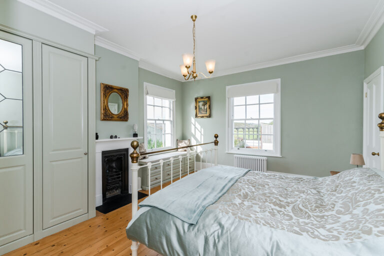 Real Homes - Alnwick Farm House.