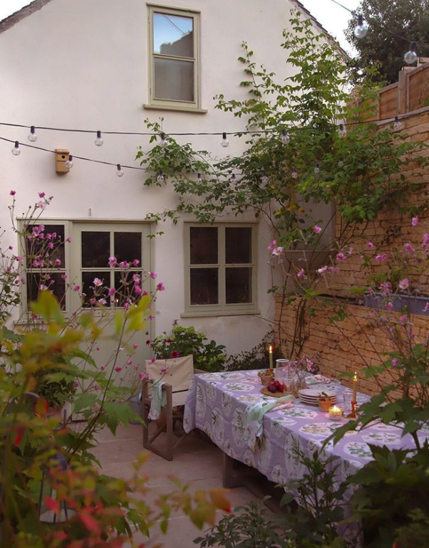 Summer courtyard.