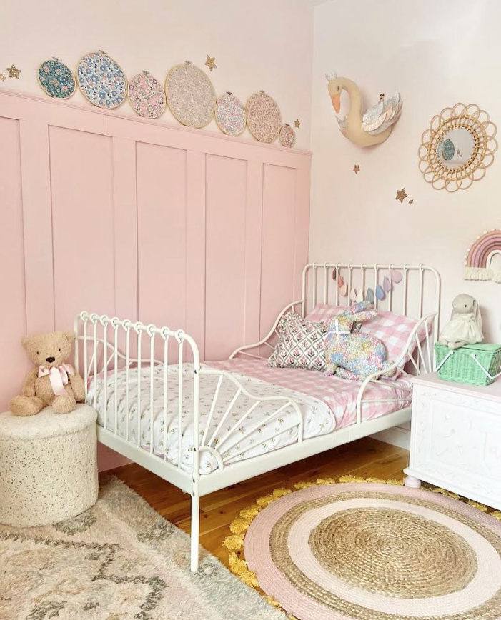 REAL HOMES | Our favourite pink interiors - Earthborn Paints