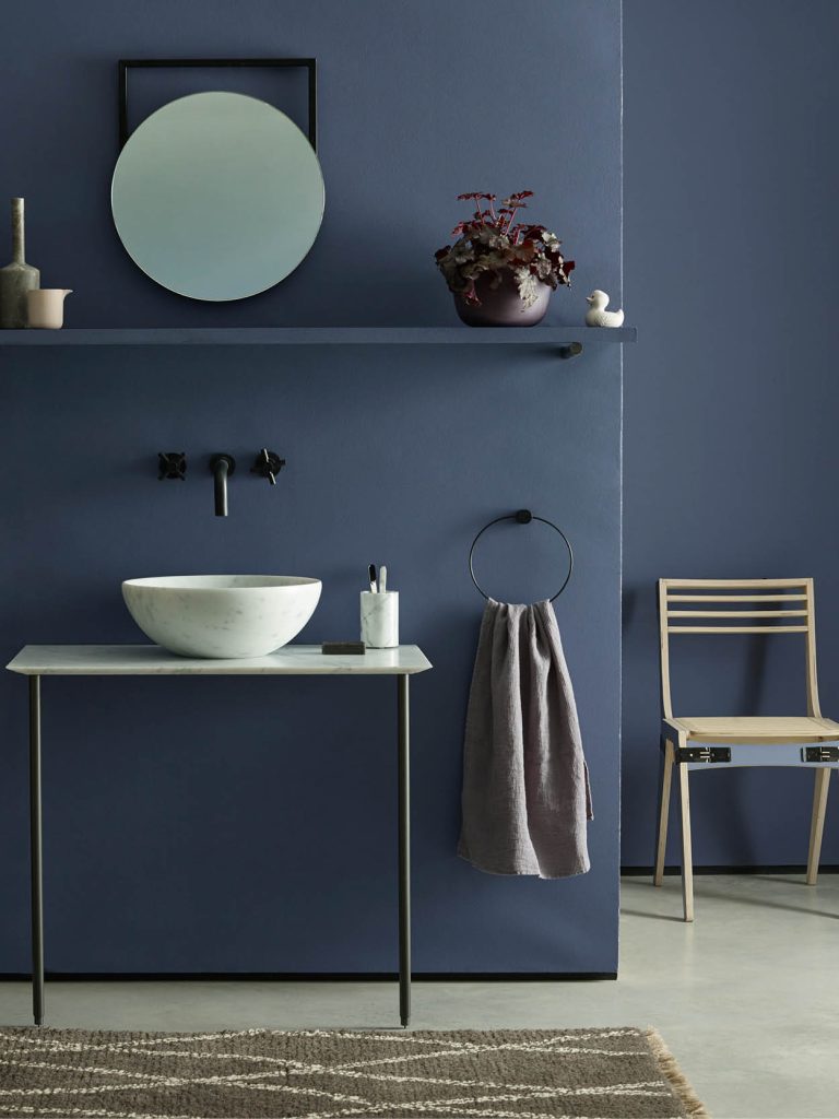 The best scrubbable matt paint shown in shade trumpet and used in a simple bathroom.