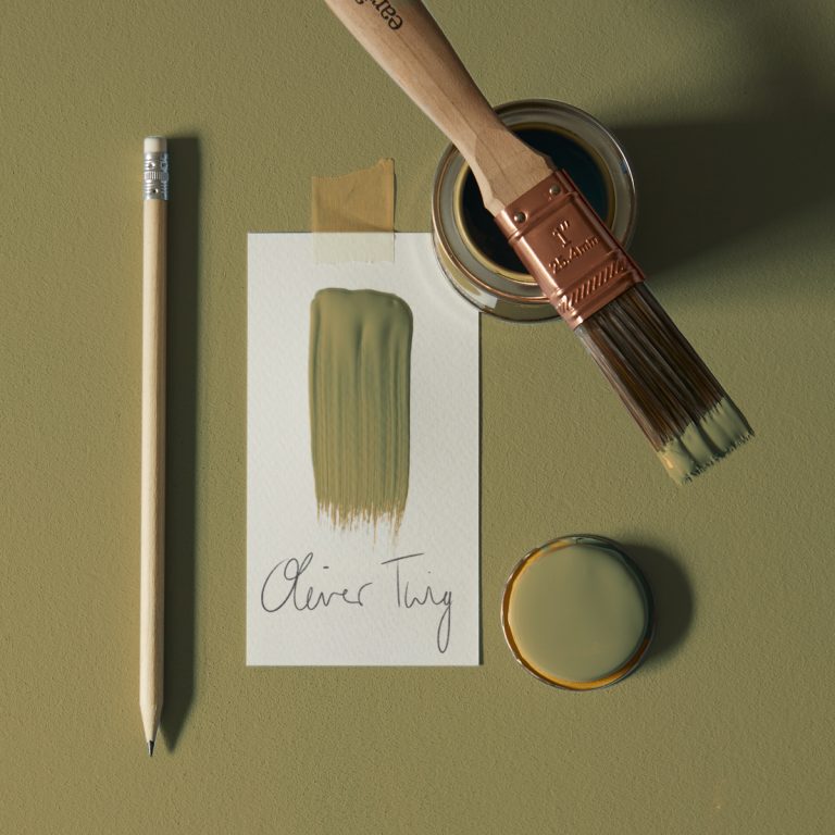 Oliver Twig brush out shots